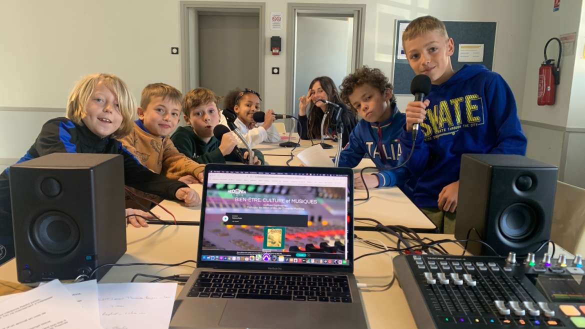 Angoulins radio junior