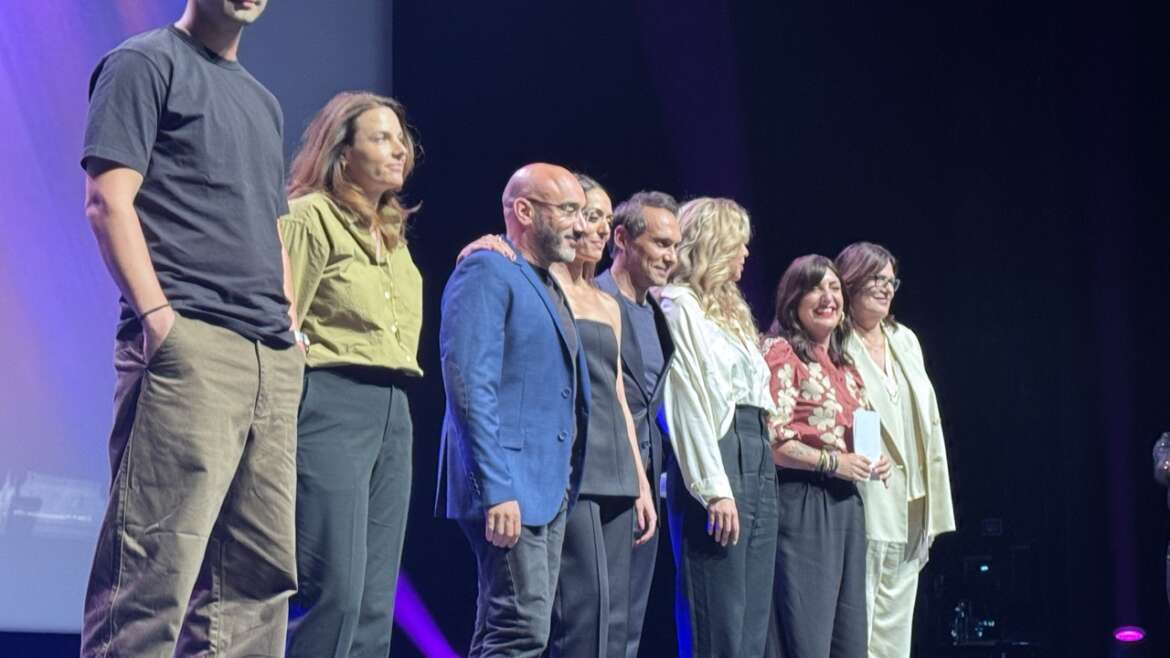 Louis Farge Fiction V