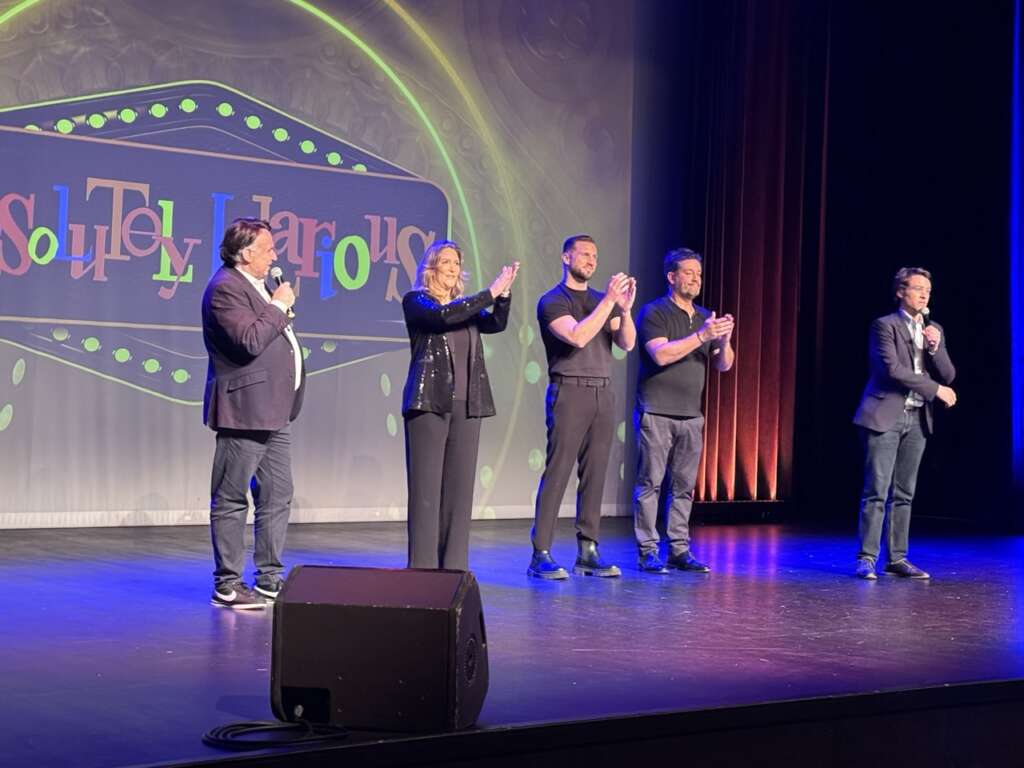 Les comiques de absolutely Hilarious à Saint-Xandre