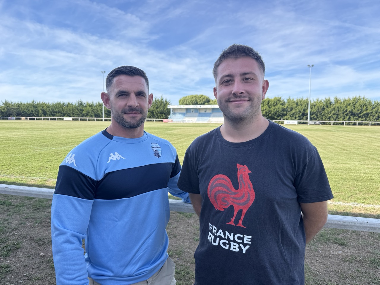 Romain Courtin -vice-président du Club- et Clovis Cassagne -responsable de l’école de Aytre Rugby